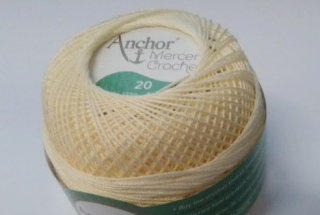 Anchor Artiste Crochet - 20 - světle žlutá