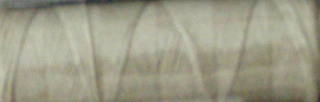 Šedo-hnědá