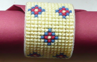 Žluté